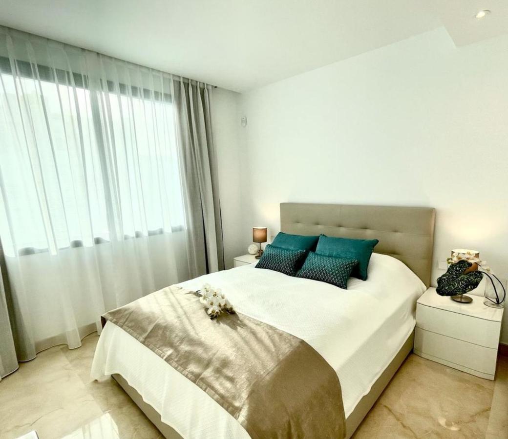 Serenity By The Sea In La Valvega, La Cala Villa